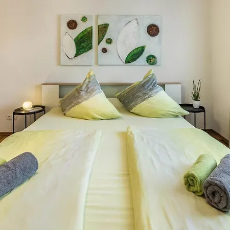 Stachel A Lägenhet *